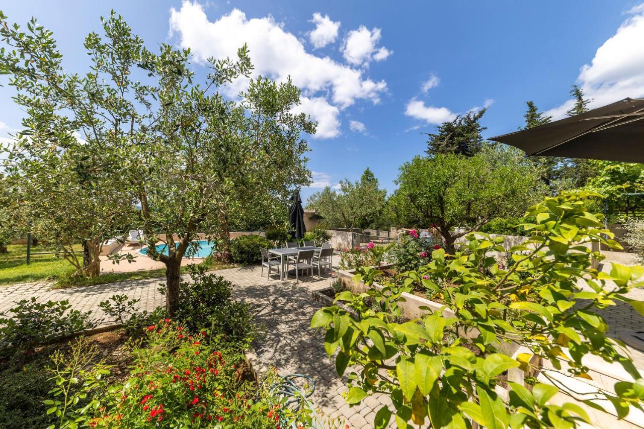 Apartments Vallis Rabiosa Zadar Exterior photo