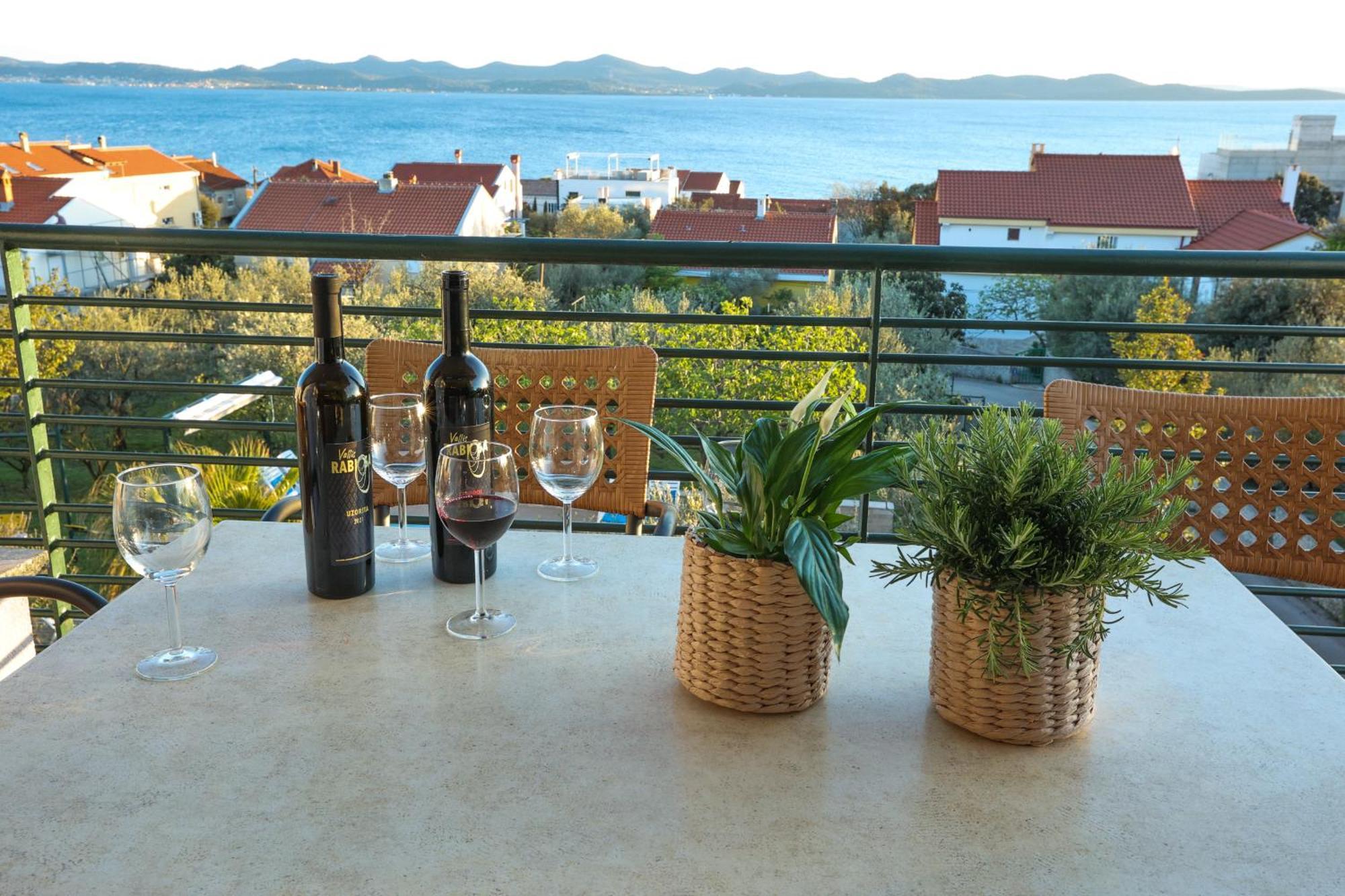 Apartments Vallis Rabiosa Zadar Room photo